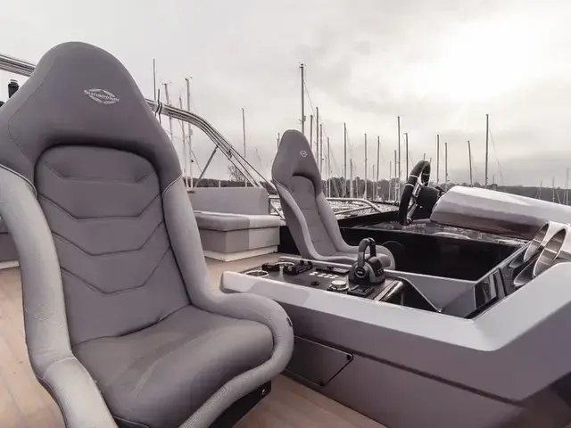 Sunseeker 65 SPORT YACHT