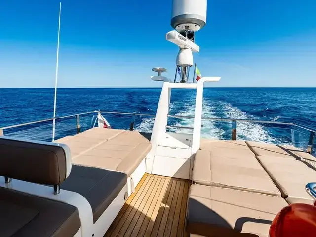 Fairline Squadron 65