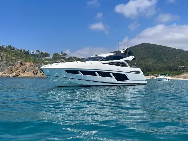 Sunseeker Predator 57