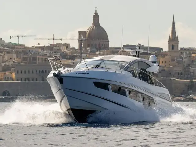 Sunseeker Predator 57