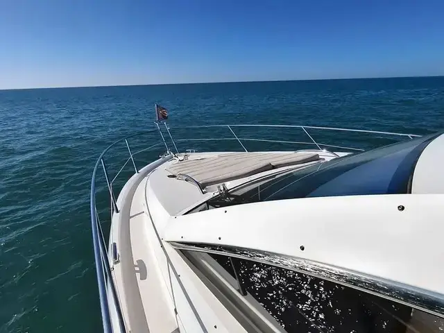 Sunseeker Manhattan 53