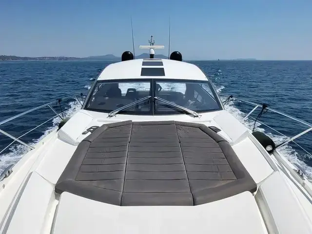 Sunseeker Predator 57