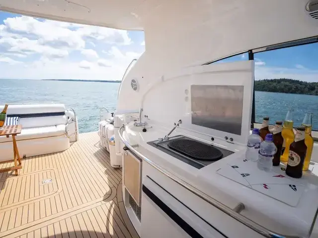 Sunseeker Predator 56