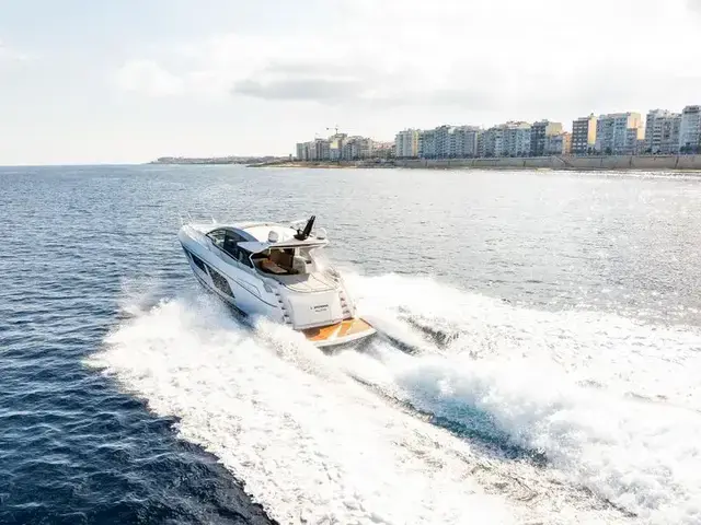 Sunseeker Predator 57