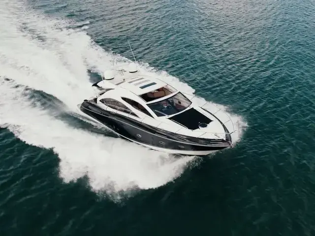 Sunseeker Predator 52