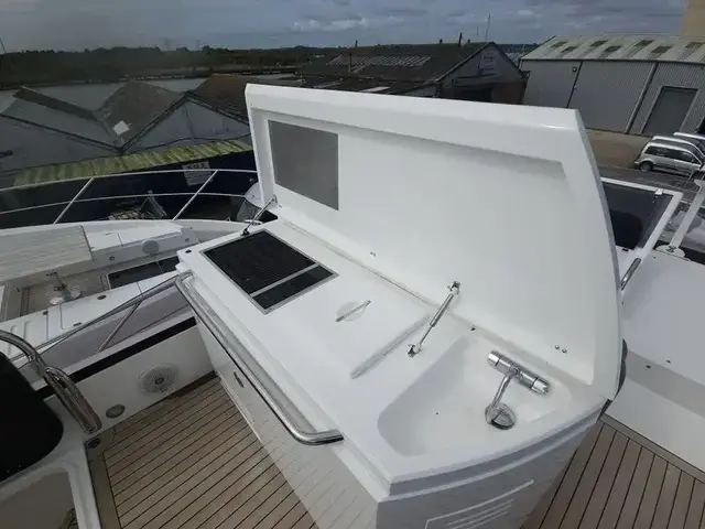 Sunseeker Manhattan 55