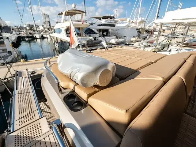 Sunseeker Predator 57