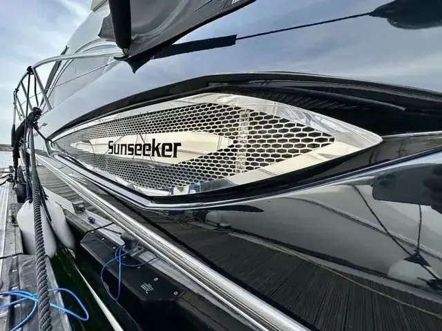 Sunseeker Predator 52