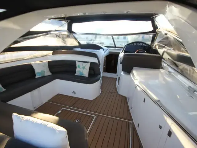 Sunseeker Portofino 53