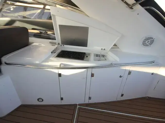 Sunseeker Portofino 53