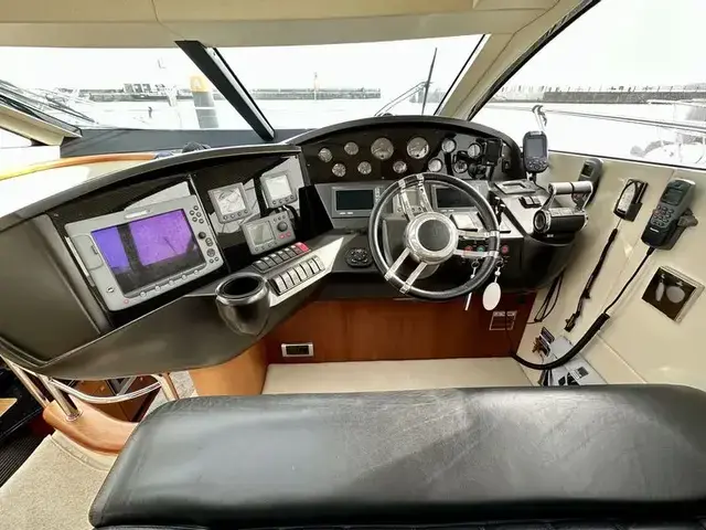 Sunseeker Predator 52