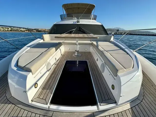 Sunseeker Manhattan 52