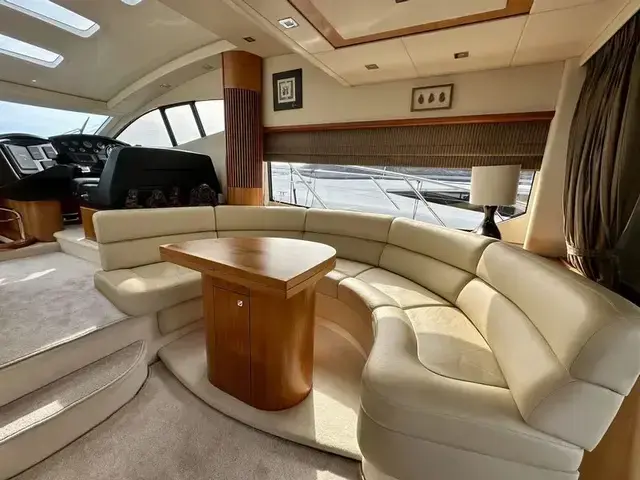 Sunseeker Predator 52