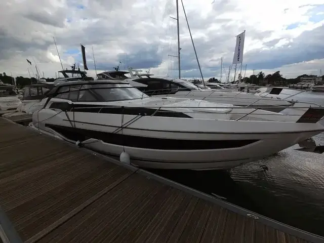 Sunseeker Superhawk 55