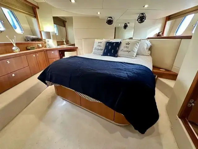 Sunseeker Predator 52