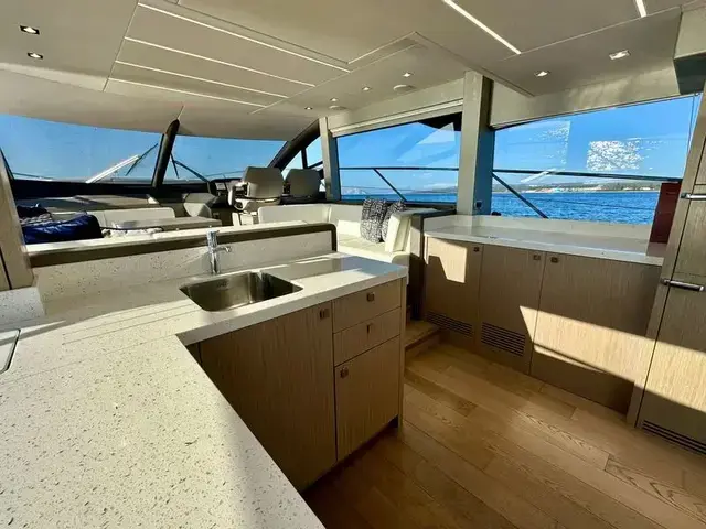 Sunseeker Manhattan 52