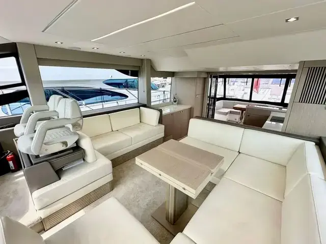 Sunseeker Manhattan 52