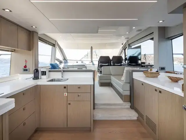 Sunseeker Manhattan 52