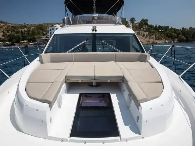 Sunseeker Manhattan 52