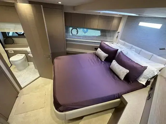 Sunseeker Manhattan 52