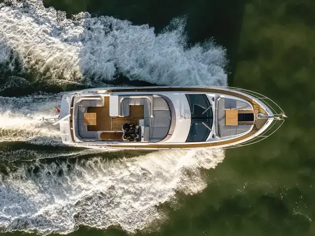 Sunseeker Manhattan 55