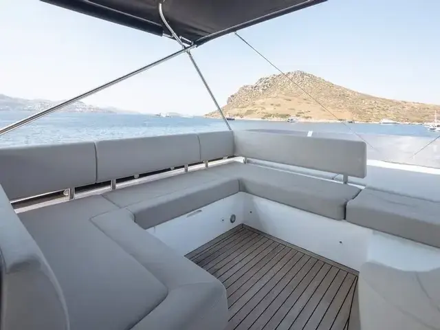 Sunseeker Manhattan 52