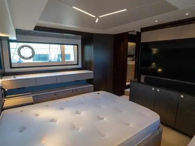 Sunseeker Manhattan 55