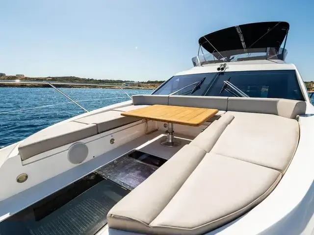 Sunseeker Manhattan 52