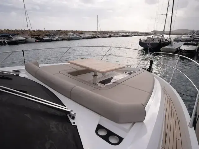 Sunseeker Manhattan 55