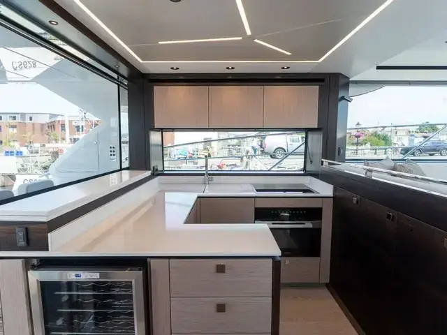 Sunseeker Manhattan 55