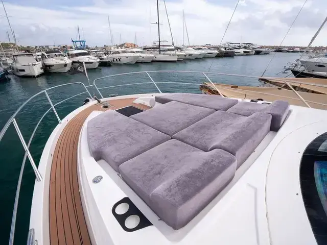 Sunseeker Predator 55 Evo