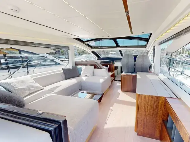 Sunseeker Predator 55 Evo