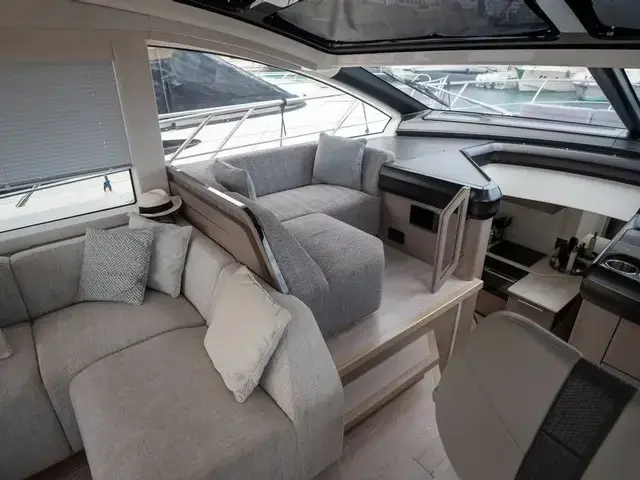 Sunseeker Predator 55 Evo