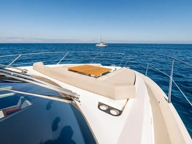 Sunseeker Manhattan 52