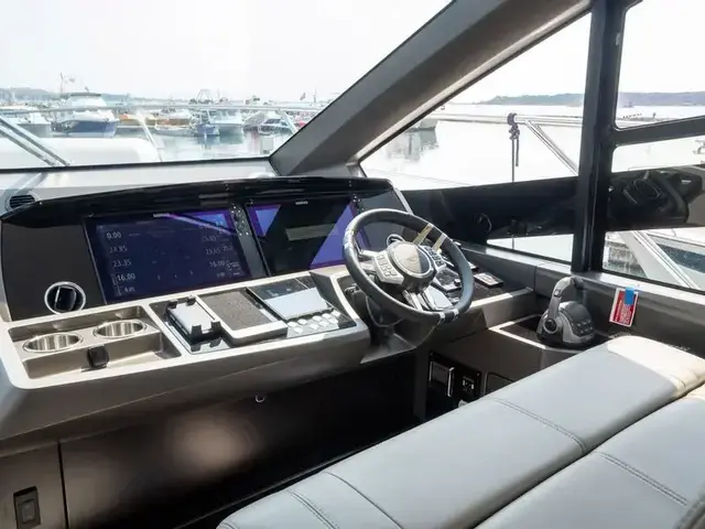 Sunseeker Manhattan 55