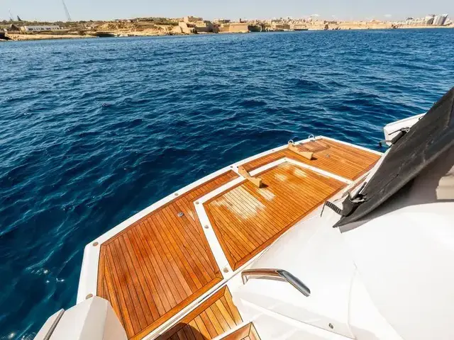 Sunseeker Manhattan 52