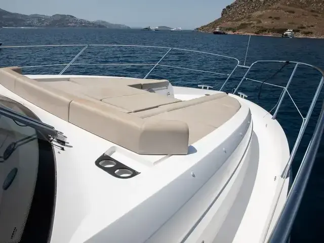 Sunseeker Manhattan 52