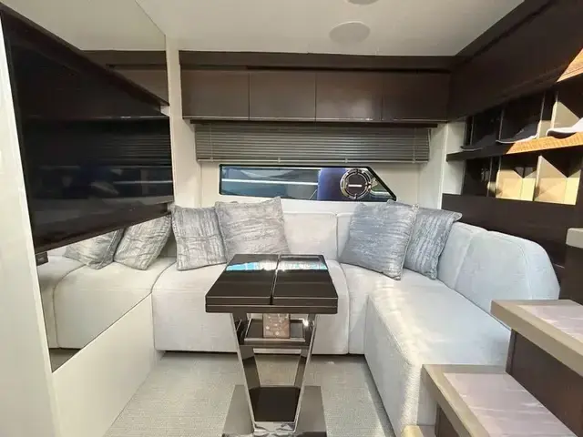 Sunseeker Predator 55 Evo