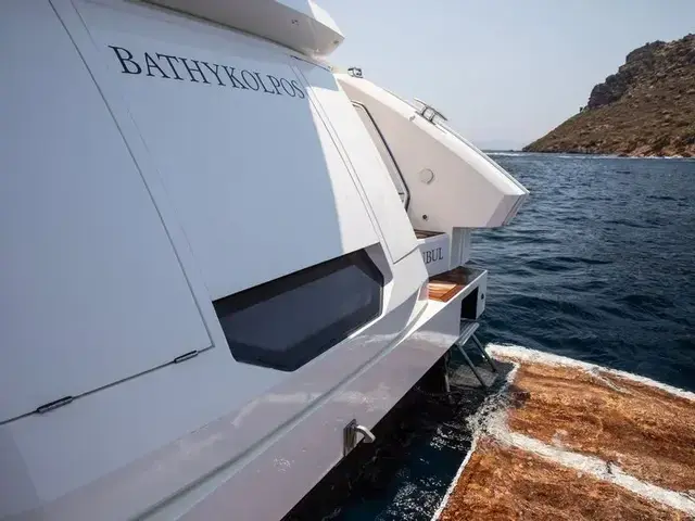 Sunseeker Manhattan 52