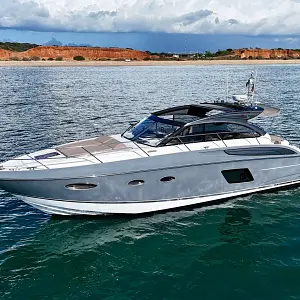 2015 Princess V48