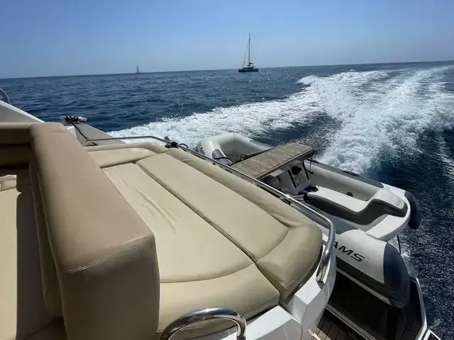 Sunseeker Portofino 40