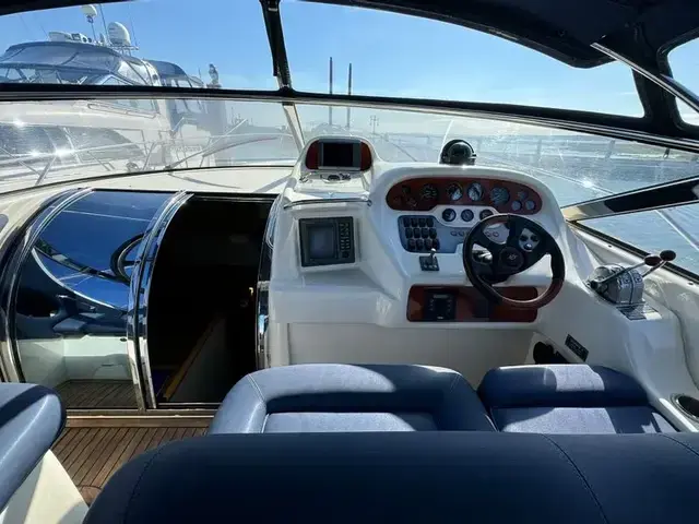 Sunseeker Mustique 42