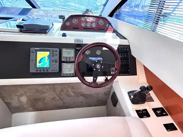 Fairline Phantom 40