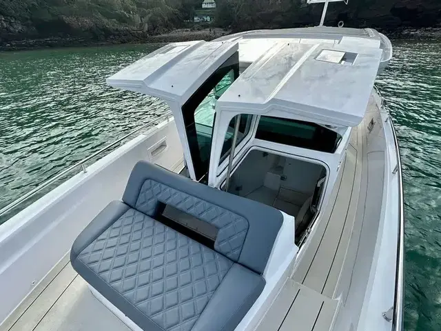 Axopar 37XC CROSS CABIN