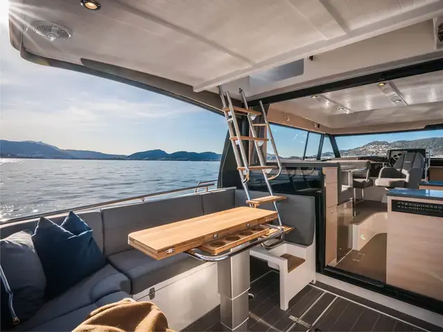 Skilso 35 Flybridge