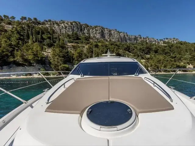 Sunseeker Predator 52