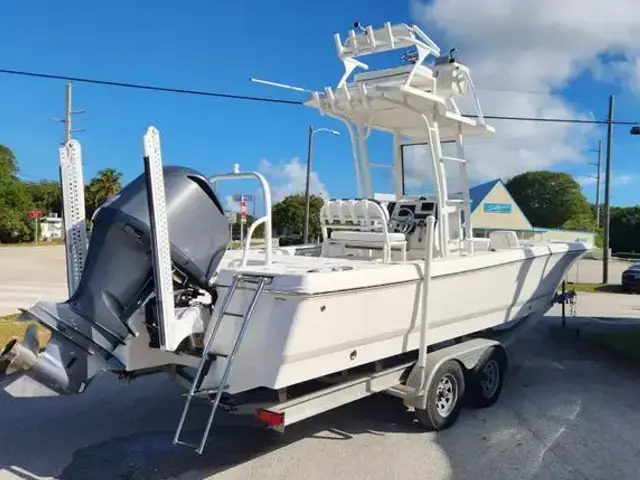 Robalo 246 Cayman SD