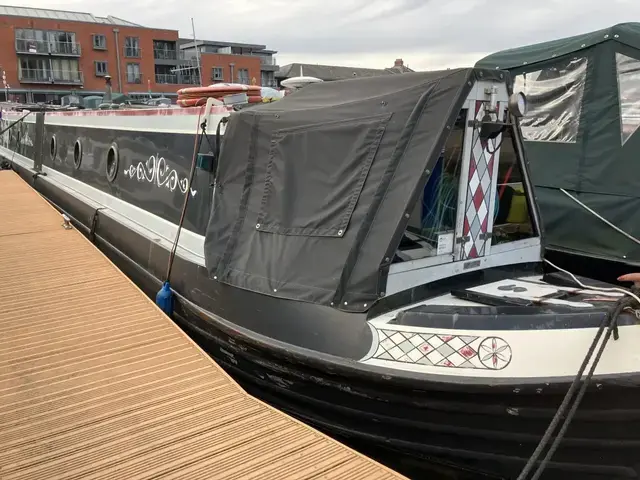 Stenson Narrowboat