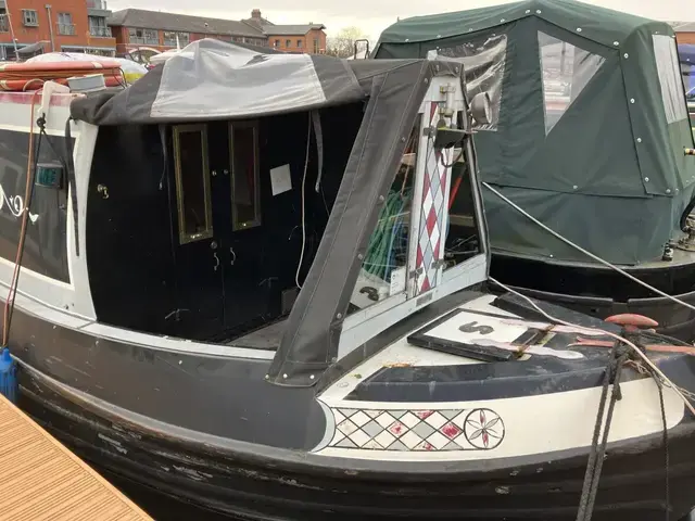 Stenson Narrowboat