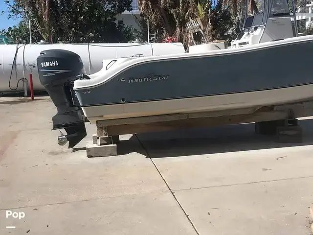 Nauticstar Offshore 2500 XS